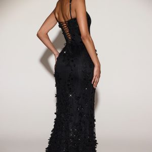 Embellished Appliqué Soft-Scoop Corset Gown in Black - Image 5