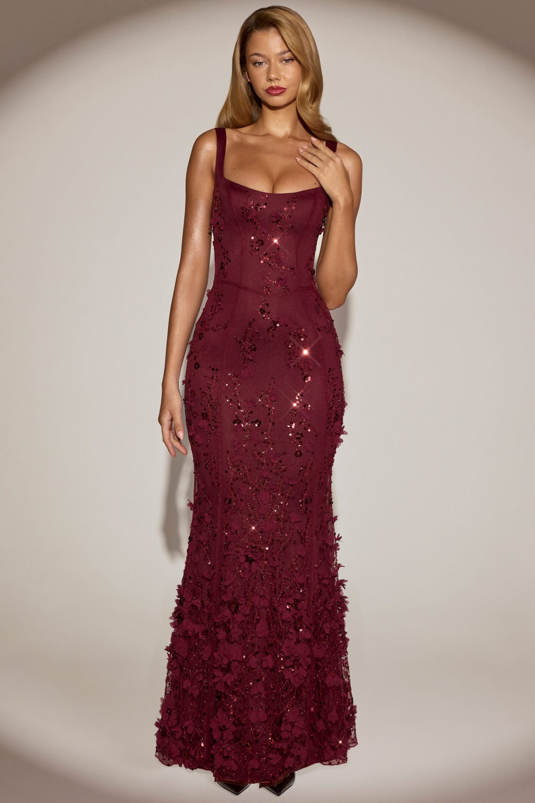 Embellished Appliqué Soft-Scoop Corset Gown in Wine Red - Image 5
