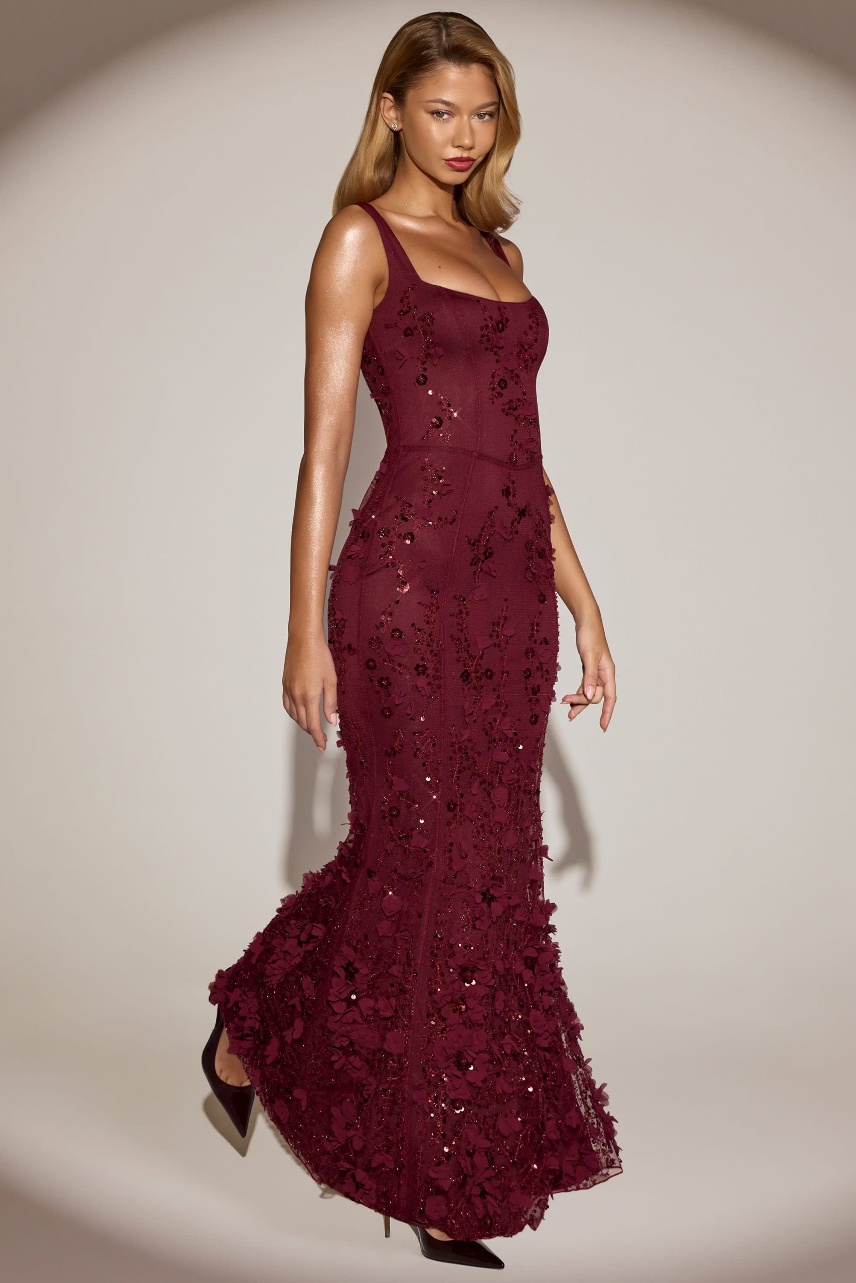 Embellished Appliqué Soft-Scoop Corset Gown in Wine Red - Image 7