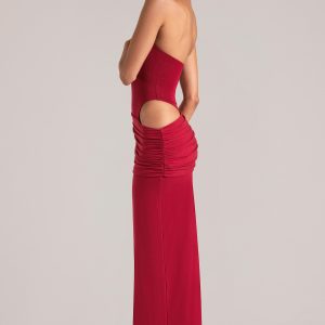 Deep Plunge Halterneck Maxi Dress in Cherry Red - Image 5
