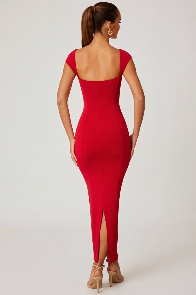 Sweetheart Neckline Maxi Dress in Red